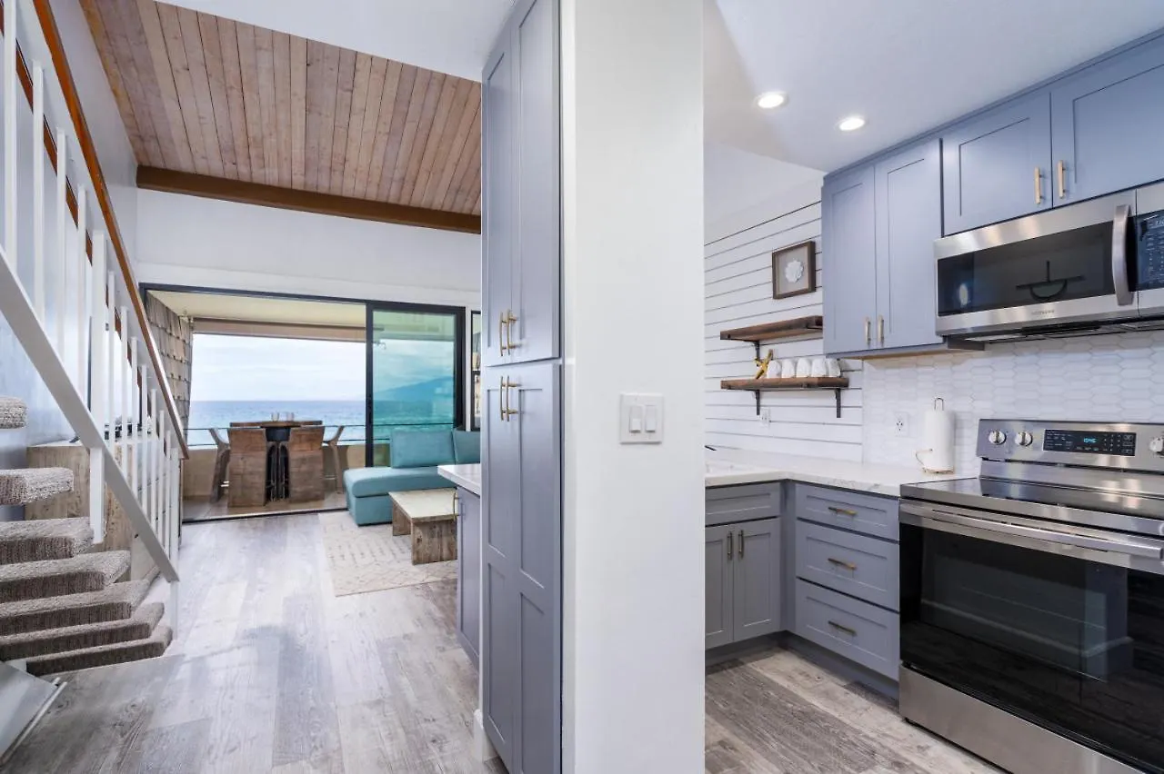 Direct Oceanfront Views Modern Penthouse In Paradise Kahana