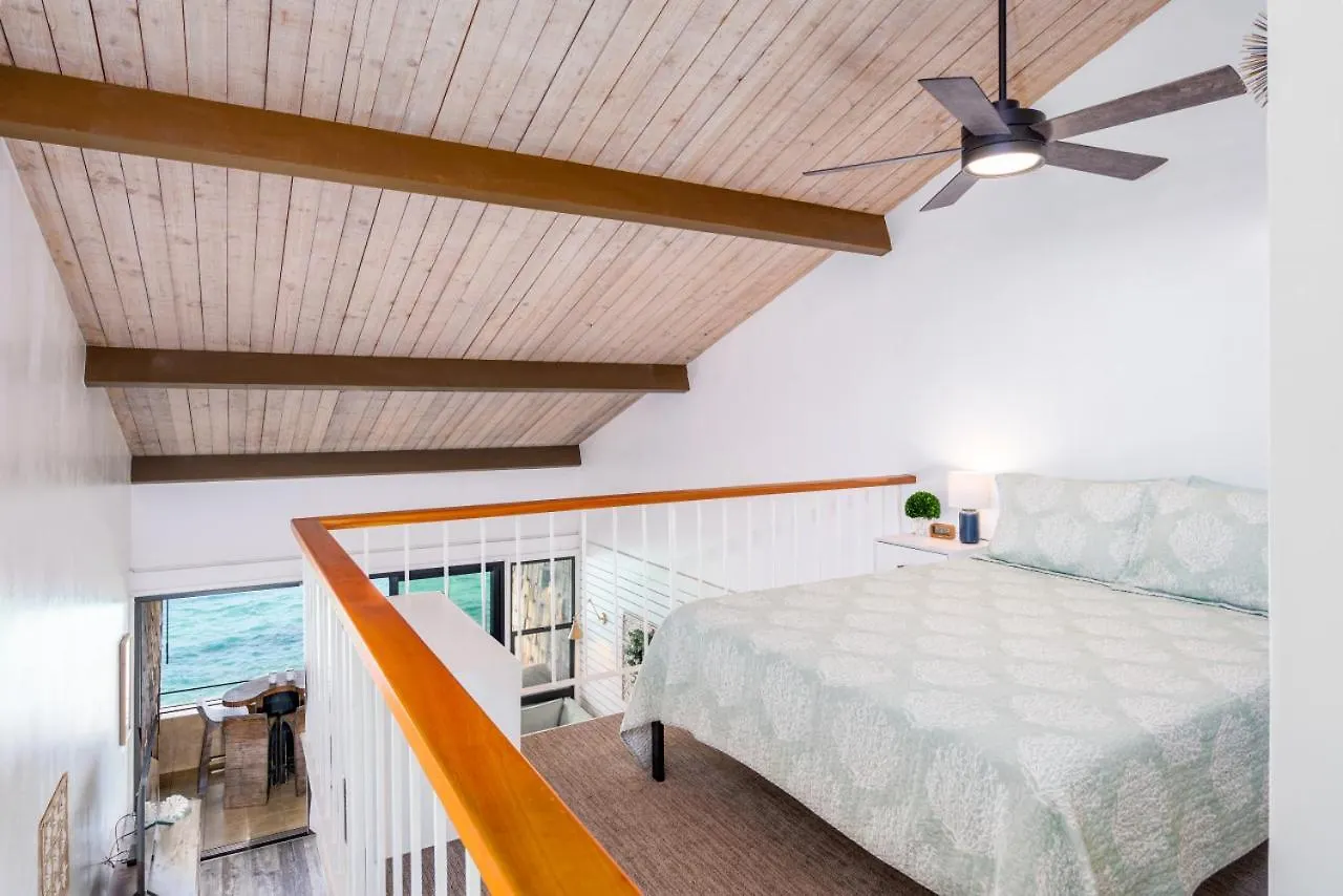 Direct Oceanfront Views Modern Penthouse In Paradise Kahana